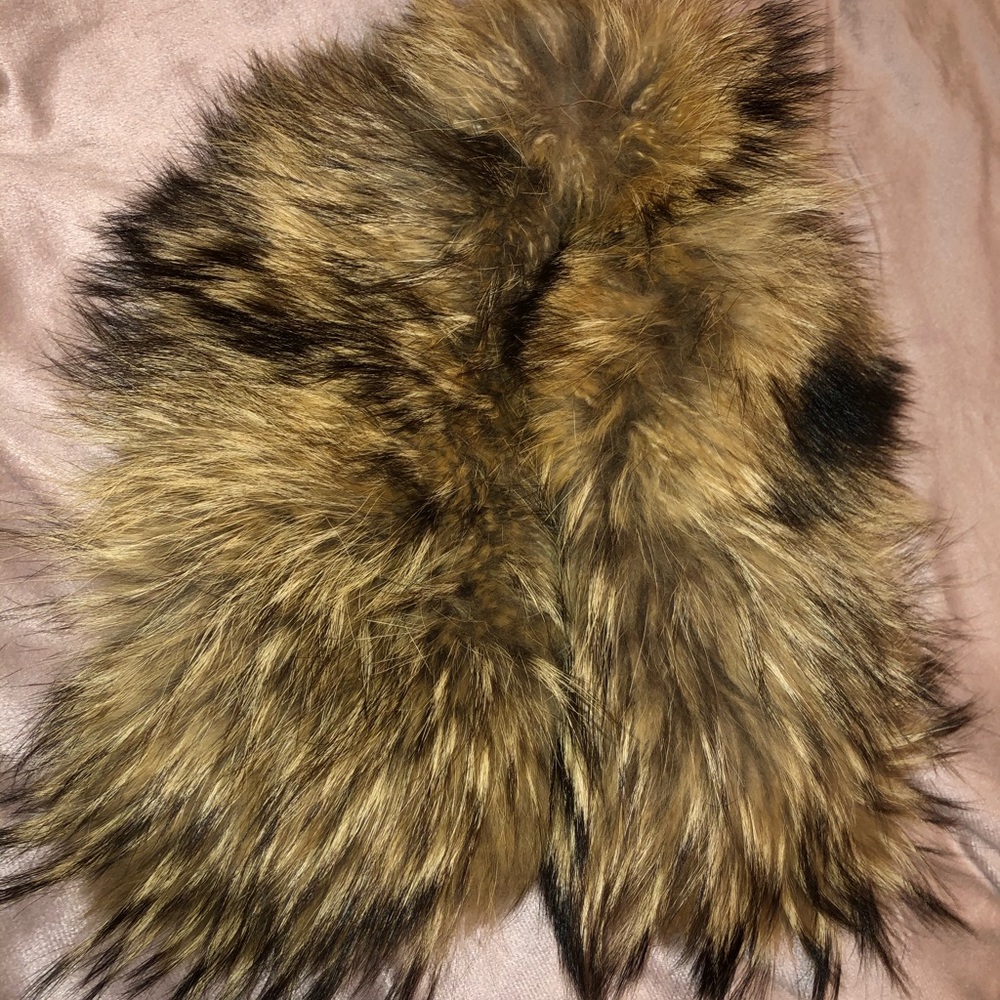 FUR NECK WRAP